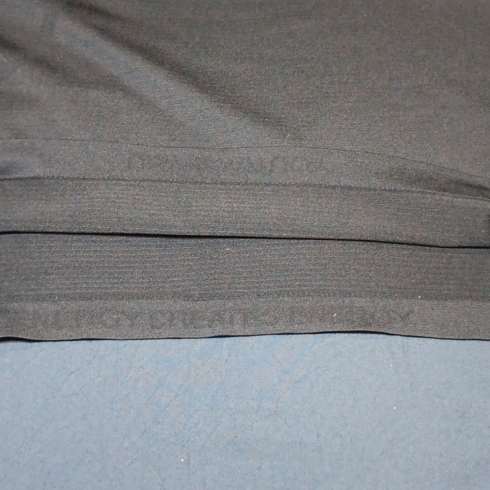 lululemon athletica Charcoal Short Sleeve Tee - Picture 7 of 8